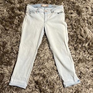 Guess light wash mid crop jeans